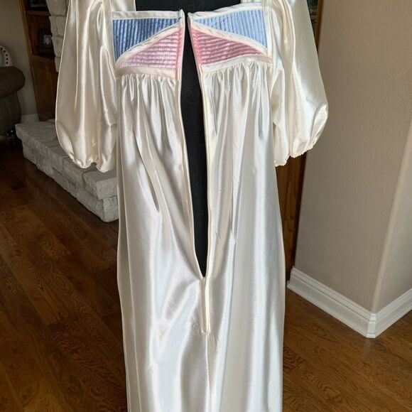 Vintage‎ Tom Bezduda Nightgown - Picture 5 of 11